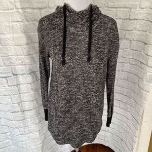 Mossimo Women S cotton blend pullover Longsleeve hoodie black and white